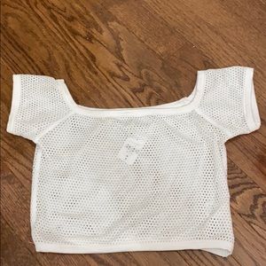 Emma & Sam LF cropped mesh tee size small